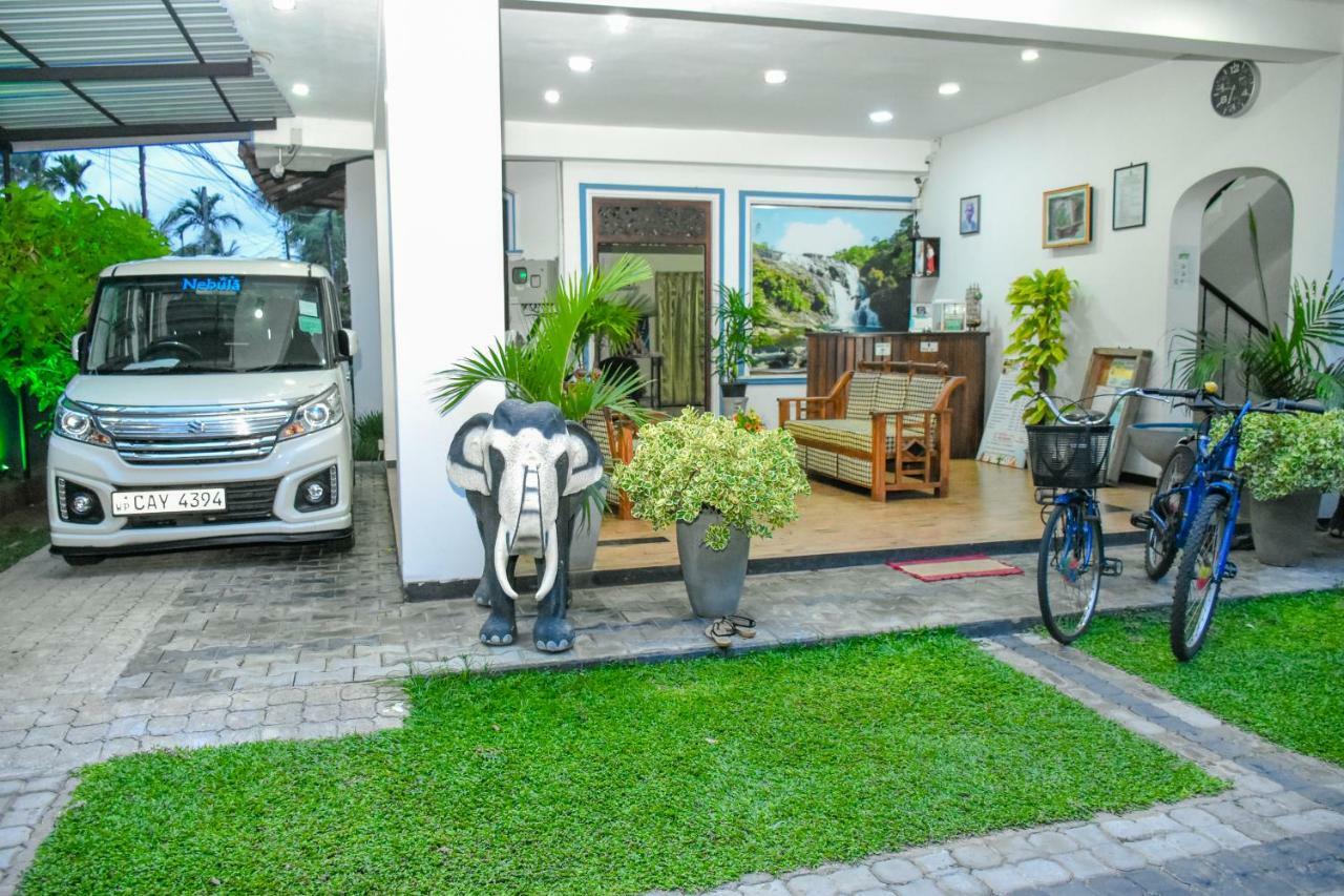 Nebula Residence Negombo Dış mekan fotoğraf